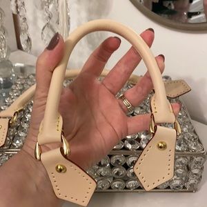 Handles for a Speedy